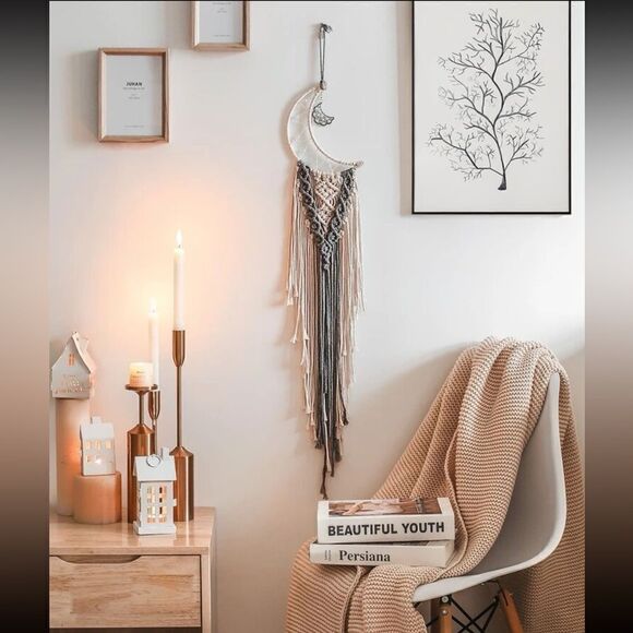 Boho Crescent Moon Macrame Dream Catcher - Picture 1 of 4